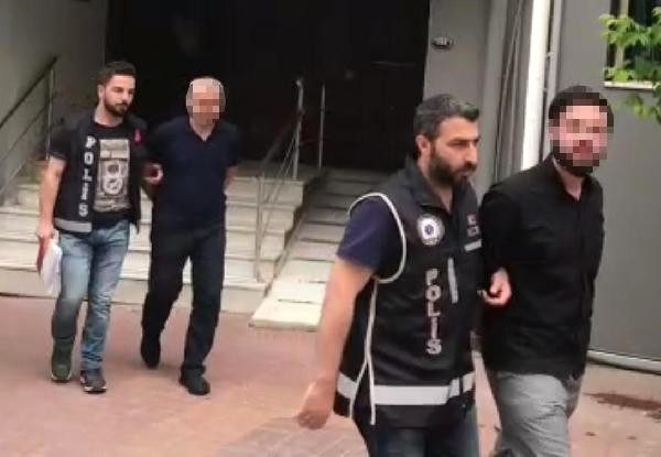 İzmir’de 31 Fetö Şüphelisi Adliyede