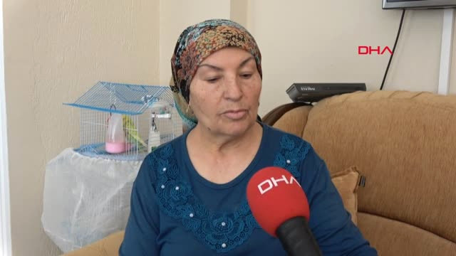 İzmir Yaşlı Kadını Gösterdiği Fotoğrafla Dolandırdı