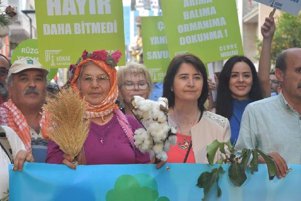 İzmir’de Dünya Çevre Günü Yürüyüşü