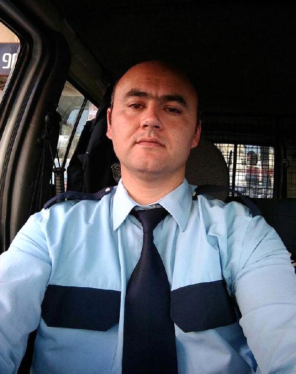 Polis Memuru İntihar Etti