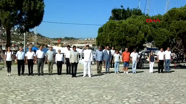 İzmir Foça’da Denizcilik ve Kabotaj Bayramı Törenle Kutlandı