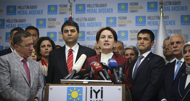 Genel Merkezin Çağrısı Sonrası İYİ Parti’de İlk İstifa İzmir’den Geldi