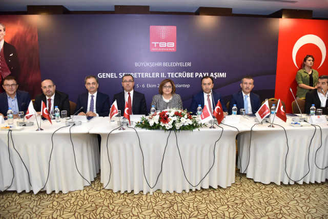 Gaziantep’te ‘İzmir Modeli’ni Anlattı