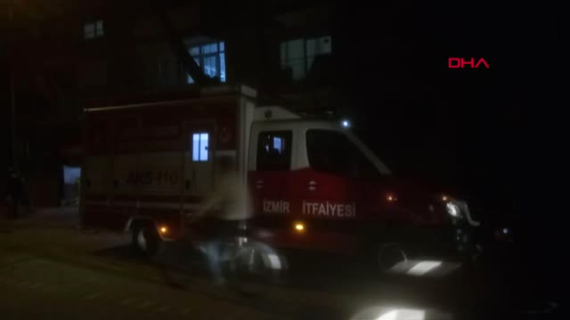 İzmir Asansör Boşluğuna Düşen Kedi Kurtarıldı