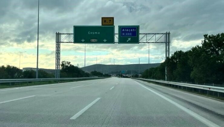İzmir’in Çeşme ilçesine yılbaşı tatili için 29 bin araç giriş yaptı
