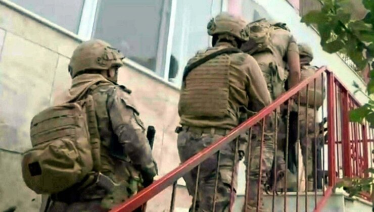İzmir’de Terör Örgütlerine Operasyon: 15 Kuşkulu Gözaltına Alındı