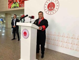 İzmir’de İsimli Yıl Açılışı Merasimi Düzenlendi