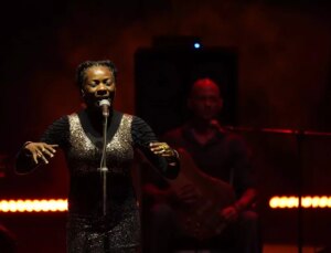 Buika, Türkiye Turnesinin Son Konserini İzmir’de Verdi