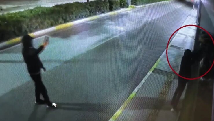 Çocuklardan biri kurşun yağdırdı, oburu kayda aldı