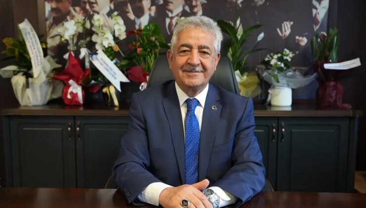 İzmir Vilayet Müftüsü Haliloğlu, AA’nın “Yılın Kareleri” oylamasına katıldı