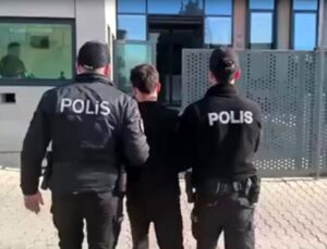 İzmir’de 47 yıl ve 33 yıl mahpus cezasıyla aranan iki firari yakalandı