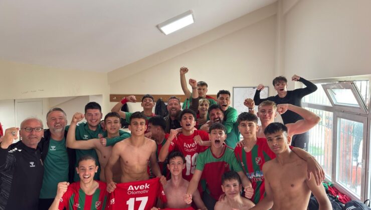 Karşıyaka U16 Ekibi Gençlerbirliği’ni Eleyerek Son 8’e Kaldı